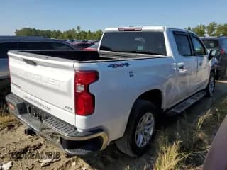 ✅ 2021 Chevrolet Silverado 1500 LTZ • VIN: 1GCUYGED8MZ406656 • Lot: 70168084. Wystawiony na Copart z przebiegiem 42 964 mil. Bezpłatny archiwum sprzedaży aukcyjnych z USA i szczegółowy raport historii pojazdu na DreamBid. Zdjęcie 3.