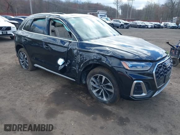 ✅ 2024 Audi Q5 S line Premium • VIN: WA1GAAFY8R2043043 • Лот: 42054728. Опубликован ранее на IAAI с пробегом 10 929 миль. Бесплатный доступ к архиву аукционных продаж из США и подробный отчёт об истории автомобиля на DreamBid. Изображение 1.