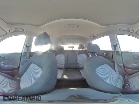 ✅ 2019 Hyundai Kona SEL • VIN: KM8K62AA1KU258786 • Лот: 68892554. Опубликован ранее на Copart с пробегом 27 448 миль. Бесплатный доступ к архиву аукционных продаж из США и подробный отчёт об истории автомобиля на DreamBid. Изображение 13.