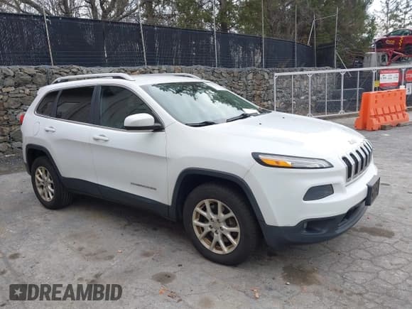 ✅ 2014 Jeep Cherokee Latitude • VIN: 1C4PJMCB9EW219625 • Лот: 43777929. Опубликован ранее на IAAI с пробегом 248 875 миль. Бесплатный доступ к архиву аукционных продаж из США и подробный отчёт об истории автомобиля на DreamBid. Изображение 1.