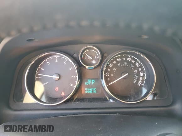 ✅ 2013 Chevrolet Captiva Sport LS • VIN: 3GNAL2EK0DS592443 • Lot: 42795215. Wystawiony na Copart z przebiegiem 84 099 mil. Bezpłatny archiwum sprzedaży aukcyjnych z USA i szczegółowy raport historii pojazdu na DreamBid. Zdjęcie 9.