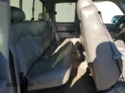 ✅ 2002 Chevrolet Silverado 2500HD LS • VIN: 1GCHK29182E137164 • Лот: 88793645. Опубликован ранее на Copart с пробегом 277 096 миль. Бесплатный доступ к архиву аукционных продаж из США и подробный отчёт об истории автомобиля на DreamBid. Изображение 10.