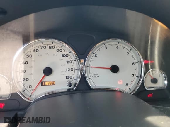 ✅ 2007 Saturn VUE V6 • VIN: 5GZCZ63477S845428 • Lot: 60168595. Wystawiony na Copart z przebiegiem 118 954 mil. Bezpłatny archiwum sprzedaży aukcyjnych z USA i szczegółowy raport historii pojazdu na DreamBid. Zdjęcie 9.