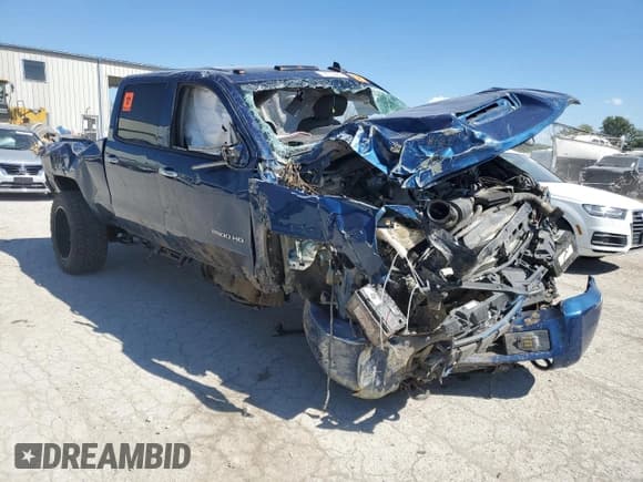 ✅ 2017 Chevrolet Silverado 2500HD Work Truck • VIN: 1GC1KUEY1HF191604 • Lot: 72770424. Listed on Copart with Not provided. Free auction sales archive from the USA and detailed vehicle history report at DreamBid. Image 4.