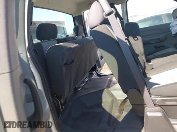 ✅ 2009 GMC Sierra 1500 Work Truck • VIN: 1GTEC19X99Z131214 • Lot: 43458437. Wystawiony na IAAI z przebiegiem 142 454 mil. Bezpłatny archiwum sprzedaży aukcyjnych z USA i szczegółowy raport historii pojazdu na DreamBid. Zdjęcie 8.