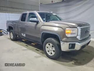 ✅ 2015 GMC Sierra 1500 SLE • VIN: 1GTV2UEC4FZ182932 • Lot: 93723335. Wystawiony na Copart z przebiegiem 183 803 mil. Bezpłatny archiwum sprzedaży aukcyjnych z USA i szczegółowy raport historii pojazdu na DreamBid. Zdjęcie 4.