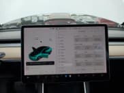 ✅ 2019 Tesla Model 3 Mid Range • VIN: 5YJ3E1EA5KF476383 • Lot: 90574095. Wystawiony na Copart z przebiegiem 29 975 mil. Bezpłatny archiwum sprzedaży aukcyjnych z USA i szczegółowy raport historii pojazdu na DreamBid. Zdjęcie 9.