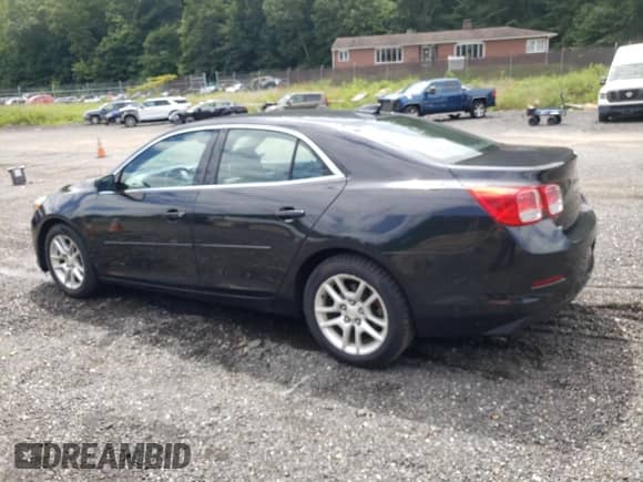 ✅ 2015 Chevrolet Malibu LT • VIN: 1G11C5SL1FF215384 • Lot: 68085634. Wystawiony na Copart z przebiegiem 110 542 mil mil. Skorzystaj z bezpłatnego archiwum sprzedaży aukcyjnych z USA i zobacz szczegółowy raport historii pojazdu na DreamBid. Zdjęcie 2.