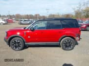 ✅ 2022 Ford Bronco Sport Outer Banks • VIN: 3FMCR9C68NRD13825 • Lot: 43620374. Wystawiony na IAAI z przebiegiem 40 181 mil. Bezpłatny archiwum sprzedaży aukcyjnych z USA i szczegółowy raport historii pojazdu na DreamBid. Zdjęcie 14.