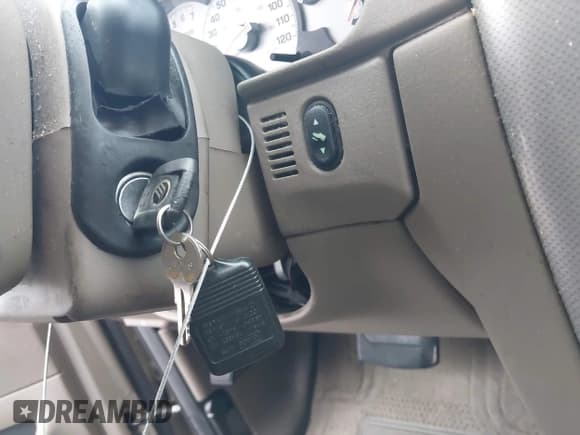 ✅ 2004 Mercury Mountaineer • VIN: 4M2DU86E34ZJ46881 • Лот: 41897976. Опубликован ранее на IAAI с пробегом 288 887 миль. Бесплатный доступ к архиву аукционных продаж из США и подробный отчёт об истории автомобиля на DreamBid. Изображение 11.