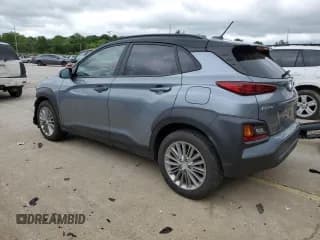 ✅ 2020 Hyundai Kona SEL • VIN: KM8K2CAA9LU452047 • Лот: 54221854. Опубликован ранее на Copart с пробегом 58 496 миль. Бесплатный доступ к архиву аукционных продаж из США и подробный отчёт об истории автомобиля на DreamBid. Изображение 2.