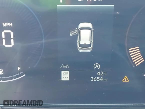 ✅ 2024 Hyundai Kona SE • VIN: KM8HA3AB8RU080828 • Lot: 41598769. Listed on IAAI with 3,654 mi. Free auction sales archive from the USA and detailed vehicle history report at DreamBid. Image 16.