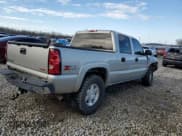 ✅ 2006 GMC Sierra 1500 SLE2 • VIN: 2GTEK13T261101873 • Lot: 45419865. Wystawiony na Copart z przebiegiem 201 547 mil. Bezpłatny archiwum sprzedaży aukcyjnych z USA i szczegółowy raport historii pojazdu na DreamBid. Zdjęcie 3.