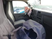 ✅ 2021 GMC Savana Cargo • VIN: 1GTW7AF78M1242423 • Лот: 41479526. Опубликован ранее на IAAI с пробегом Не указан. Бесплатный доступ к архиву аукционных продаж из США и подробный отчёт об истории автомобиля на DreamBid. Изображение 5.