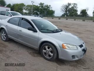 ✅ 2006 Dodge Stratus SXT • VIN: 1B3EL46X06N133671 • Lot: 43118427. Wystawiony na IAAI z przebiegiem 215 024 mil. Bezpłatny archiwum sprzedaży aukcyjnych z USA i szczegółowy raport historii pojazdu na DreamBid. Zdjęcie 1.