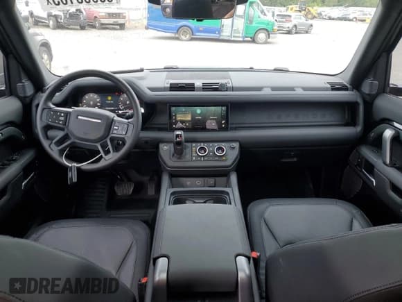 ✅ 2024 Land Rover Defender X-Dynamic SE • VIN: SALE27EU4R2341772 • Lot: 68953165. Wystawiony na Copart z przebiegiem 11 523 mil. Bezpłatny archiwum sprzedaży aukcyjnych z USA i szczegółowy raport historii pojazdu na DreamBid. Zdjęcie 8.