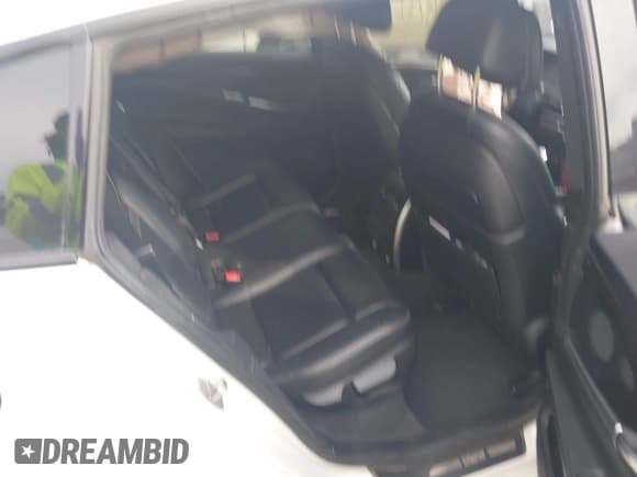 ✅ 2016 BMW 5 Series 535i Gran Turismo xDrive • VIN: WBA5M4C51GD186866 • Lot: 43342663. Listed on IAAI with 173,253 mi. Free auction sales archive from the USA and detailed vehicle history report at DreamBid. Image 8.