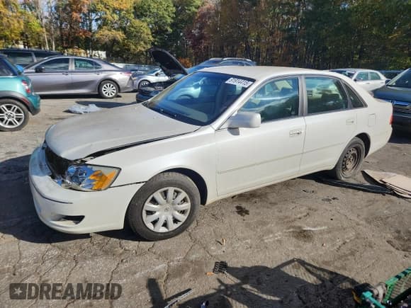 ✅ 2000 Toyota Avalon XL • VIN: 4T1BF28B9YU062098 • Лот: 91914415. Опубликован ранее на Copart с пробегом 175 320 миль. Бесплатный доступ к архиву аукционных продаж из США и подробный отчёт об истории автомобиля на DreamBid. Изображение 1.