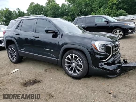 ✅ 2025 GMC Terrain FWD Elevation • VIN: 3GKALMEG8SL296744 • Lot: 67678285. Wystawiony na Copart z przebiegiem 6 464 mil. Bezpłatny archiwum sprzedaży aukcyjnych z USA i szczegółowy raport historii pojazdu na DreamBid. Zdjęcie 14.