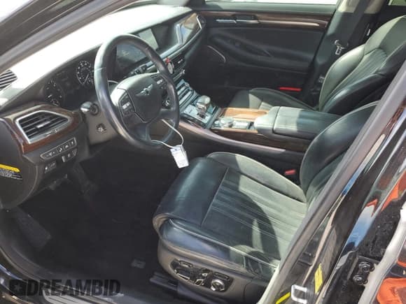 ✅ 2018 Genesis G90 Ultimate • VIN: KMHG54JH1JU043991 • Lot: 77817624. Listed on Copart with 79,313 mi. Free auction sales archive from the USA and detailed vehicle history report at DreamBid. Image 7.