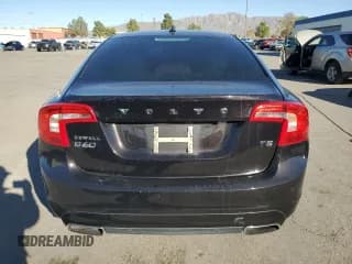 ✅ 2015 Volvo S60 T5 Drive-E Premier Plus • VIN: YV140MFC9F1313037 • Lot: 82693085. Wystawiony na Copart z przebiegiem Nie podano. Bezpłatny archiwum sprzedaży aukcyjnych z USA i szczegółowy raport historii pojazdu na DreamBid. Zdjęcie 6.