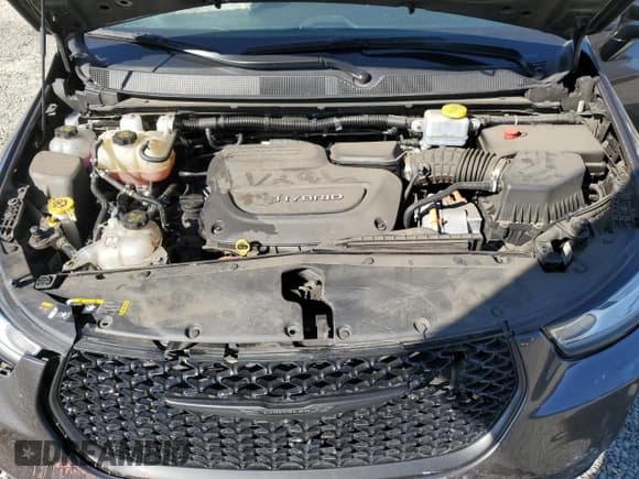 ✅ 2023 Chrysler Pacifica Hybrid Limited • VIN: 2C4RC1S70PR562866 • Lot: 81619465. Wystawiony na Copart z przebiegiem 90 635 mil. Bezpłatny archiwum sprzedaży aukcyjnych z USA i szczegółowy raport historii pojazdu na DreamBid. Zdjęcie 12.