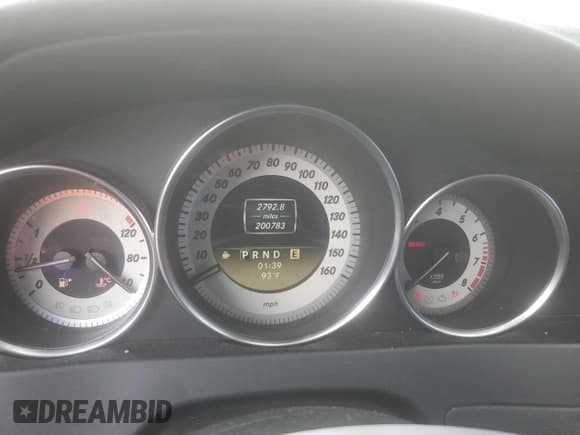 ✅ 2012 Mercedes-Benz C 300 Sport • VIN: WDDGF8BB1CA646629 • Lot: 57287105. Listed on Copart with 200,783 mi. Free auction sales archive from the USA and detailed vehicle history report at DreamBid. Image 9.