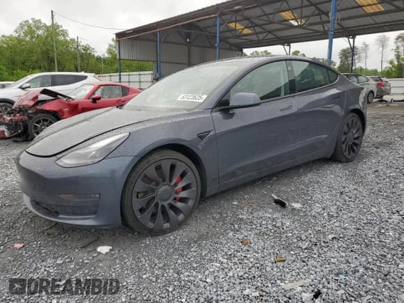 ✅ 2021 Tesla Model 3 Performance • VIN: 5YJ3E1EC0MF913646 • Lot: 53123625. Wystawiony na Copart z przebiegiem 40 005 mil. Bezpłatny archiwum sprzedaży aukcyjnych z USA i szczegółowy raport historii pojazdu na DreamBid. Zdjęcie 1.