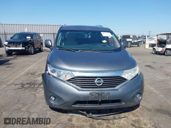 ✅ 2016 Nissan Quest SV • VIN: JN8AE2KP2G9153176 • Lot: 42647379. Wystawiony na IAAI z przebiegiem Nie podano. Bezpłatny archiwum sprzedaży aukcyjnych z USA i szczegółowy raport historii pojazdu na DreamBid. Zdjęcie 6.