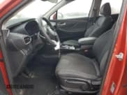 ✅ 2020 Hyundai Santa Fe SE • VIN: 5NMS23AD4LH256622 • Lot: 69288204. Wystawiony na Copart z przebiegiem 50 957 mil. Bezpłatny archiwum sprzedaży aukcyjnych z USA i szczegółowy raport historii pojazdu na DreamBid. Zdjęcie 7.