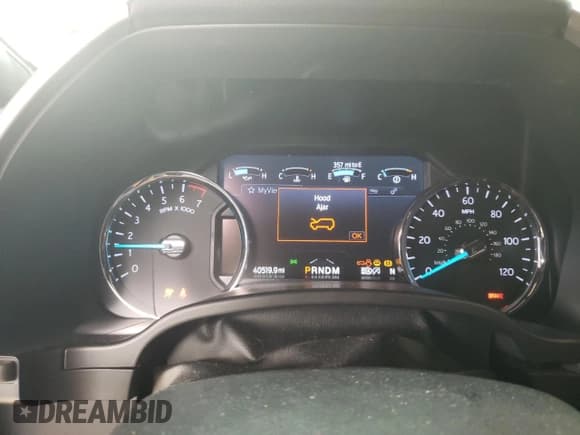 ✅ 2020 Ford Expedition XLT • VIN: 1FMJU1JT0LEA76148 • Lot: 74822174. Listed on Copart with 40,519 mi. Free auction sales archive from the USA and detailed vehicle history report at DreamBid. Image 9.