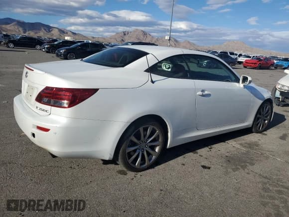 ✅ 2014 Lexus IS 250 C • VIN: JTHFF2C24E2531732 • Lot: 76927834. Listed on Copart with 90,991 mi. Free auction sales archive from the USA and detailed vehicle history report at DreamBid. Image 3.