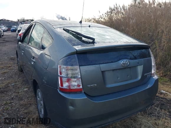 ✅ 2004 Toyota Prius • VIN: JTDKB20U840014882 • Lot: 43857664. Wystawiony na IAAI z przebiegiem 251 443 mil. Bezpłatny archiwum sprzedaży aukcyjnych z USA i szczegółowy raport historii pojazdu na DreamBid. Zdjęcie 6.