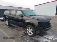 ✅ 2008 Chevrolet Suburban LTZ • VIN: 1GNFC16048J195872 • Лот: 41389825. Опубликован ранее на IAAI с пробегом 207 421 миль. Бесплатный доступ к архиву аукционных продаж из США и подробный отчёт об истории автомобиля на DreamBid. Изображение 1.