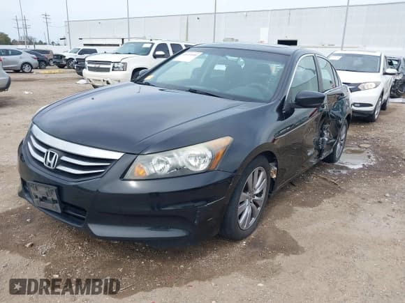 ✅ 2012 Honda Accord EX • VIN: 1HGCP2F75CA092506 • Lot: 41691890. Wystawiony na IAAI z przebiegiem 202 983 mil. Bezpłatny archiwum sprzedaży aukcyjnych z USA i szczegółowy raport historii pojazdu na DreamBid. Zdjęcie 2.