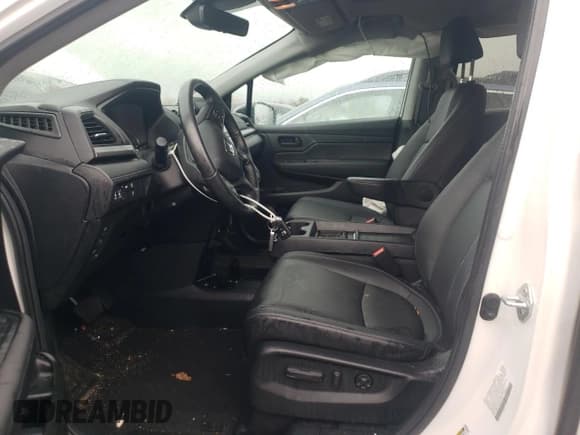 ✅ 2024 Honda Odyssey EX-L • VIN: 5FNRL6H60RB070333 • Lot: 90489125. Listed on Copart with 26,526 mi. Free auction sales archive from the USA and detailed vehicle history report at DreamBid. Image 7.