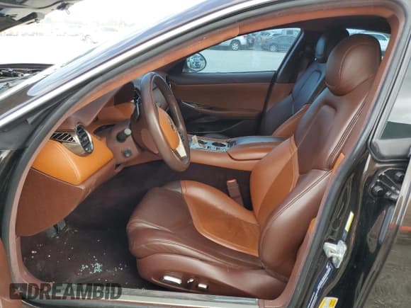 ✅ 2018 Karma Revero • VIN: 50GK41SA0JA000037 • Lot: 41443873. Wystawiony na Copart z przebiegiem 37 560 mil. Bezpłatny archiwum sprzedaży aukcyjnych z USA i szczegółowy raport historii pojazdu na DreamBid. Zdjęcie 7.