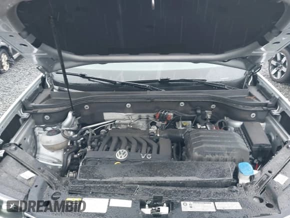 ✅ 2019 Volkswagen Atlas SEL • VIN: 1V2MR2CA0KC515250 • Lot: 43687678. Wystawiony na IAAI z przebiegiem 66 750 mil. Bezpłatny archiwum sprzedaży aukcyjnych z USA i szczegółowy raport historii pojazdu na DreamBid. Zdjęcie 10.