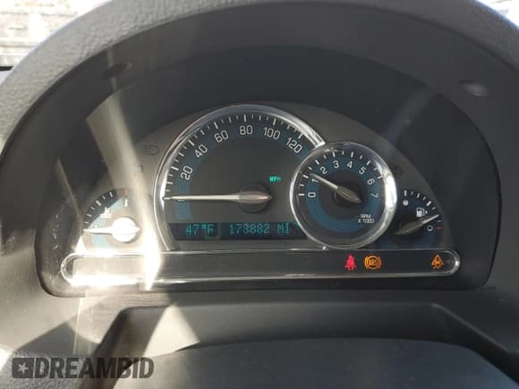 ✅ 2011 Chevrolet HHR LS • VIN: 3GNBAAFW8BS501955 • Lot: 51606915. Listed on Copart with 173,882 mi. Free auction sales archive from the USA and detailed vehicle history report at DreamBid. Image 9.