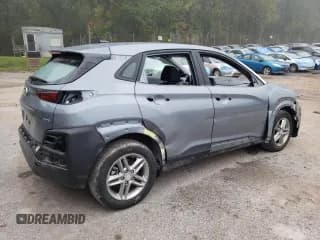 ✅ 2020 Hyundai Kona SE • VIN: KM8K1CAA1LU465961 • Лот: 74170364. Опубликован ранее на Copart с пробегом 83 243 миль. Бесплатный доступ к архиву аукционных продаж из США и подробный отчёт об истории автомобиля на DreamBid. Изображение 3.