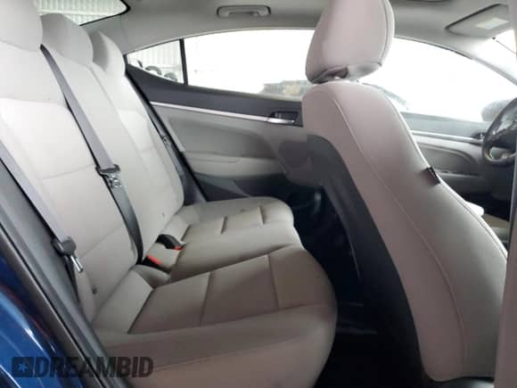 2020 Hyundai Elantra SEL z VIN 5NPD84LF9LH627627, wystawiony jako Copart lot #84047285 z przebiegiem 34 562 mil mil oraz Szkoda całkowita • Salvage title. Historia ofert i sprzedaży dostępna na DreamBid. Obrazek 10.