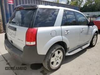 ✅ 2004 Saturn VUE V6 • VIN: 5GZCZ63434S884027 • Lot: 70981055. Wystawiony na Copart z przebiegiem 95 976 mil. Bezpłatny archiwum sprzedaży aukcyjnych z USA i szczegółowy raport historii pojazdu na DreamBid. Zdjęcie 3.