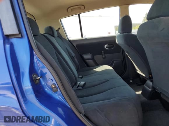 ✅ 2010 Nissan Versa S • VIN: 3N1BC1CP1AL460760 • Lot: 60279085. Listed on Copart with 182,671 mi. Free auction sales archive from the USA and detailed vehicle history report at DreamBid. Image 10.