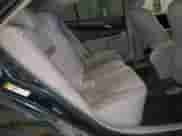 2013 Toyota Camry L z VIN 4T4BF1FK8DR286055, wystawiony jako Copart lot #70346645 z przebiegiem 198 456 mil mil oraz Czysty tytuł • Clean title. Historia ofert i sprzedaży dostępna na DreamBid. Obrazek 10.