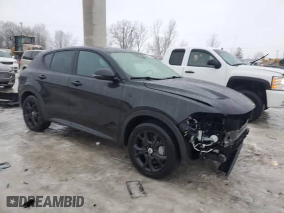 2024 Dodge Hornet R/T с VIN ZACPDFCW8R3A17990, выставлен на аукционе Copart как лот 42925355 с пробегом 3 199 миль миль и Списание • Salvage title. История ставок и продаж доступна на DreamBid. Изображение 4.