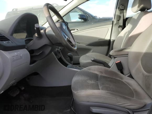 ✅ 2016 Hyundai Accent SE • VIN: KMHCT4AE8GU951843 • Лот: 81569944. Опубликован ранее на Copart с пробегом 129 369 миль. Бесплатный доступ к архиву аукционных продаж из США и подробный отчёт об истории автомобиля на DreamBid. Изображение 7.