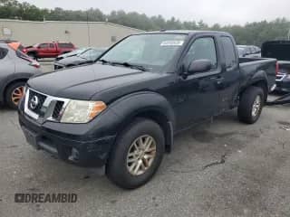 2015 Nissan Frontier SV z VIN 1N6AD0CW1FN731893, wystawiony jako Copart lot #64445435 z przebiegiem 92 195 mil mil oraz Szkoda całkowita • Salvage title. Historia ofert i sprzedaży dostępna na DreamBid. Obrazek 1.