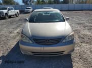 ✅ 2003 Toyota Camry LE • VIN: 4T1BF32K43U055096 • Lot: 91046665. Wystawiony na Copart z przebiegiem 57 911 mil. Bezpłatny archiwum sprzedaży aukcyjnych z USA i szczegółowy raport historii pojazdu na DreamBid. Zdjęcie 5.