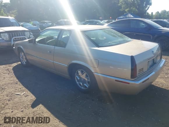 ✅ 1997 Cadillac Eldorado • VIN: 1G6EL12Y4VU602876 • Lot: 43239613. Listed on IAAI with 79,117 mi. Free auction sales archive from the USA and detailed vehicle history report at DreamBid. Image 3.
