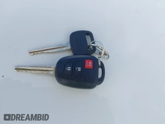 ✅ 2013 Scion xB • VIN: JTLZE4FE3DJ036627 • Lot: 43839173. Wystawiony na IAAI z przebiegiem 227 236 mil. Bezpłatny archiwum sprzedaży aukcyjnych z USA i szczegółowy raport historii pojazdu na DreamBid. Zdjęcie 11.